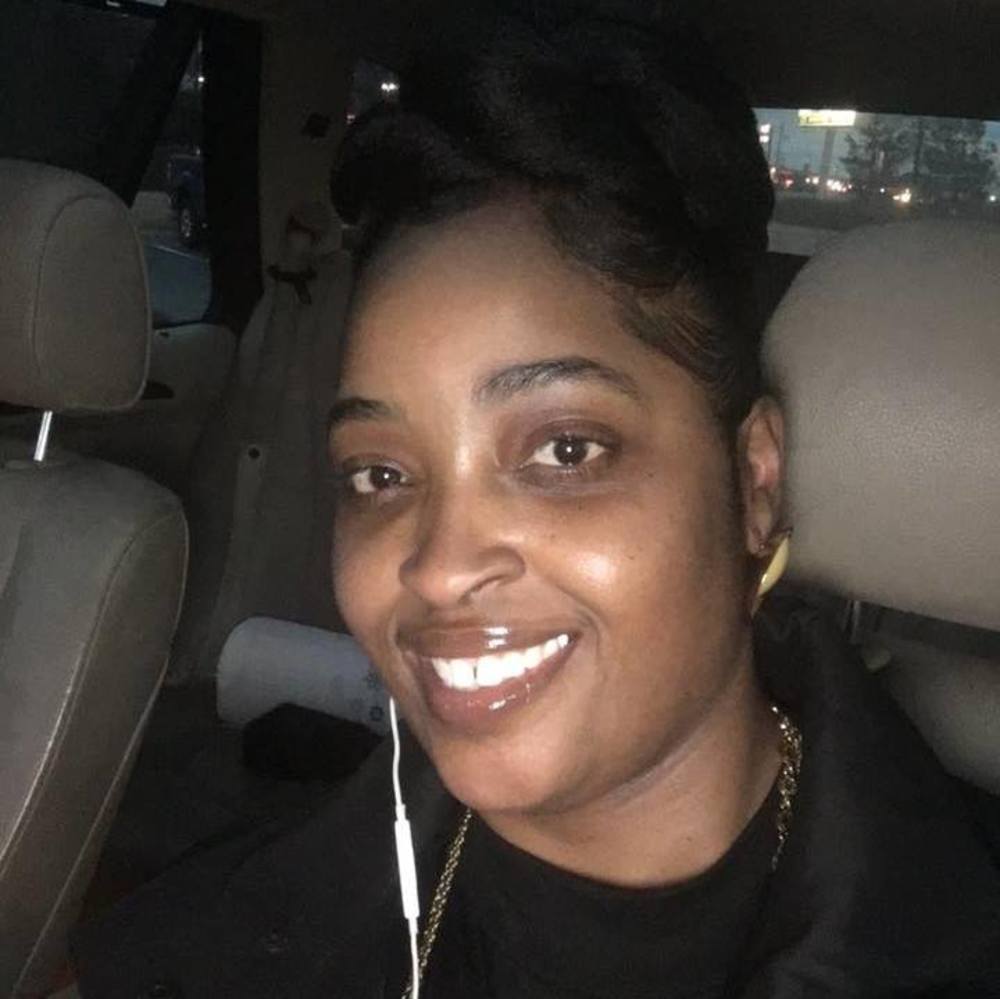 Meet your Posher, Shay